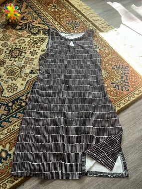 Sleeveless Black Striped Mini Dress with Keyhole